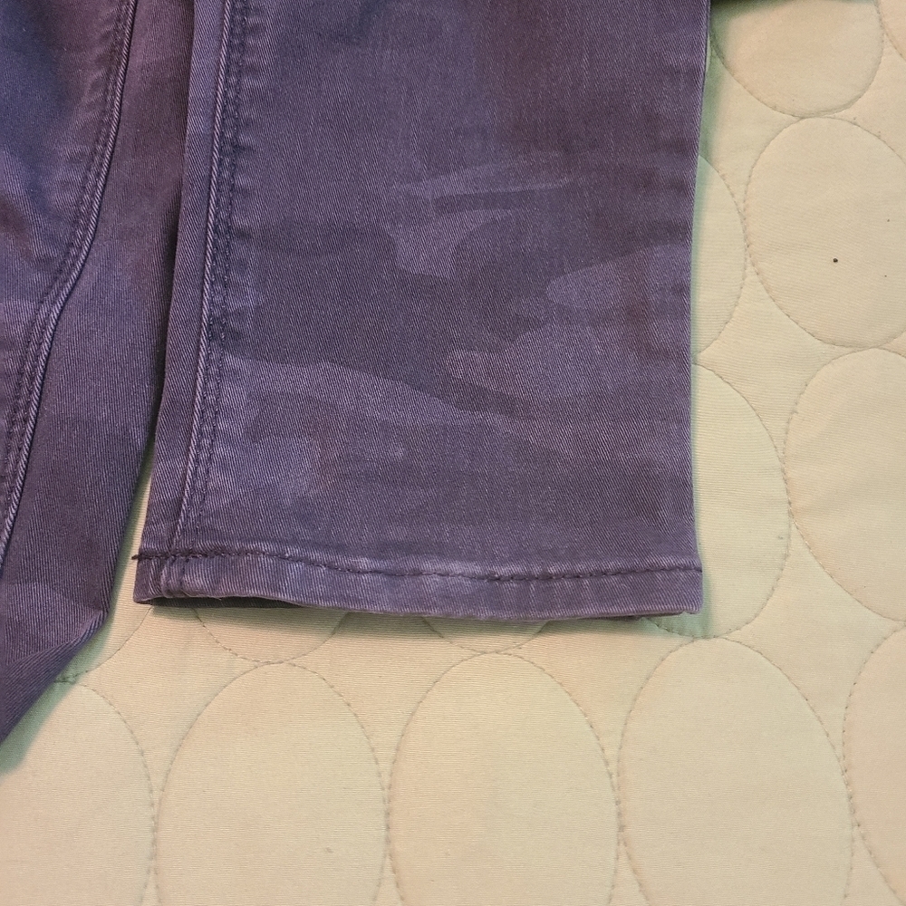 New w tags, grey camo skinny jeans hp🔥🔥🔥 - Picture 3 of 6